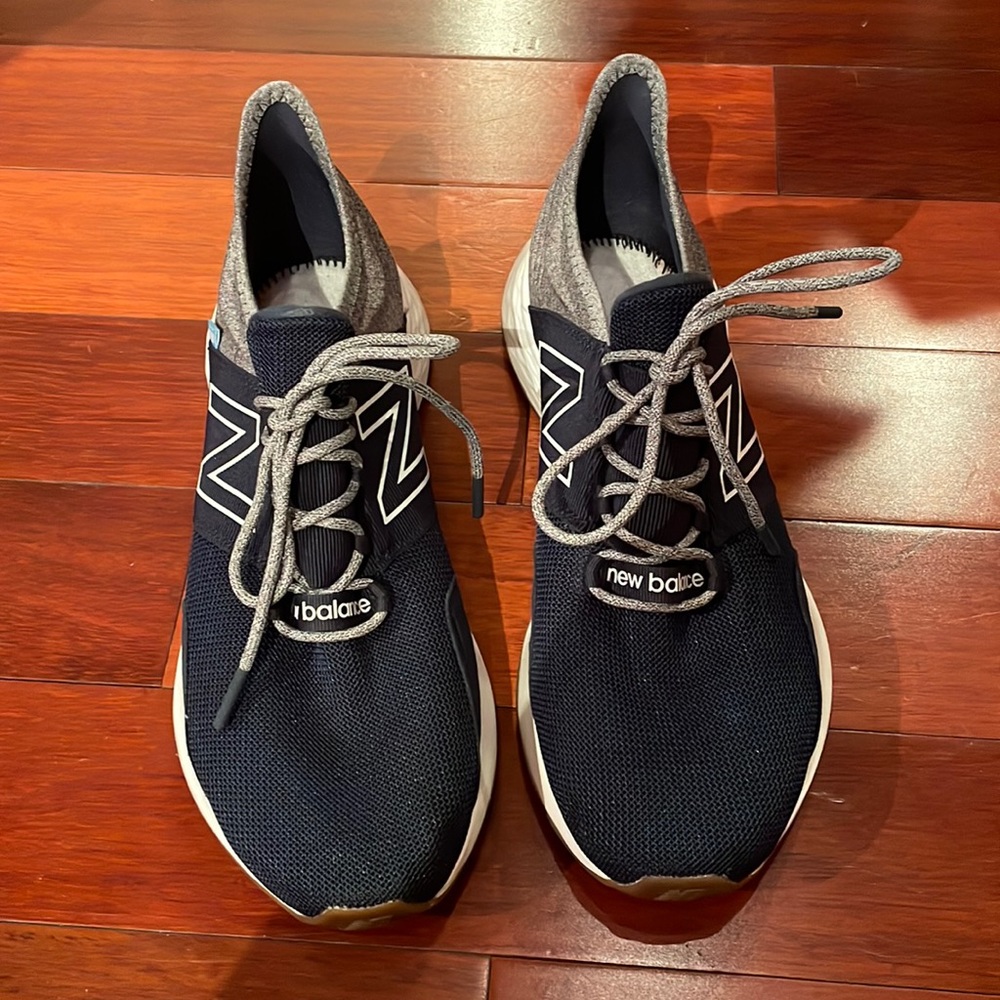 Mens New Balance Sneaker- Size 12